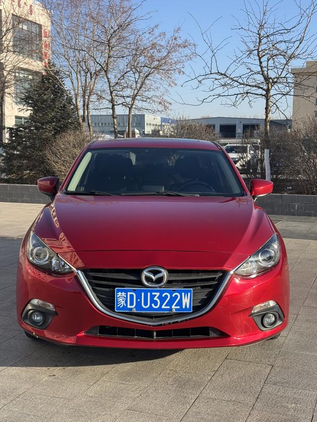 Mazda 3 Angkesela