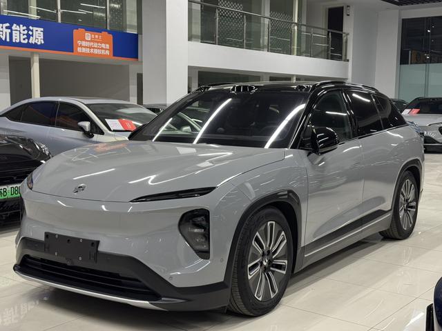 NIO ES7