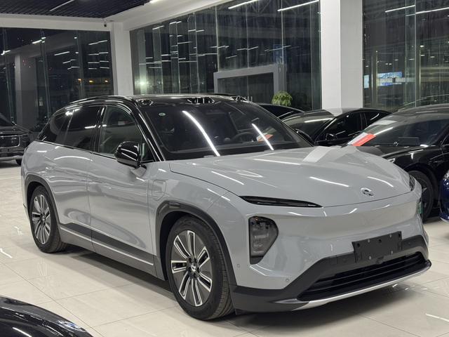 NIO ES7