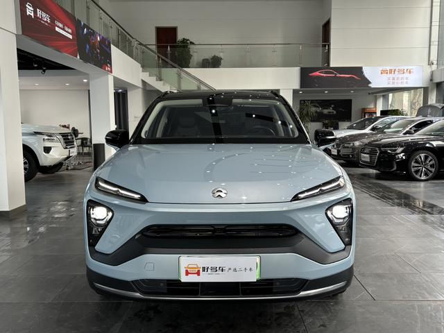 NIO ES6