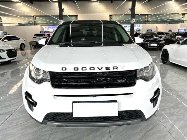 Land Rover Discover the magic