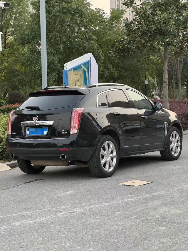 Cadillac SRX