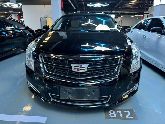 Cadillac XTS