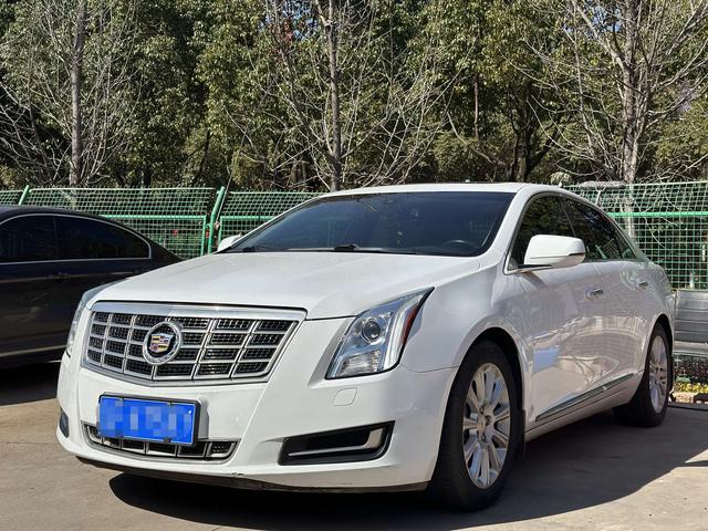 Cadillac XTS