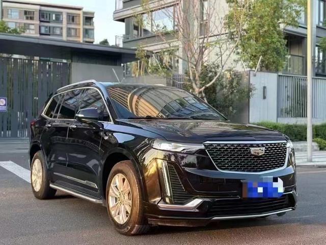 Cadillac XT6