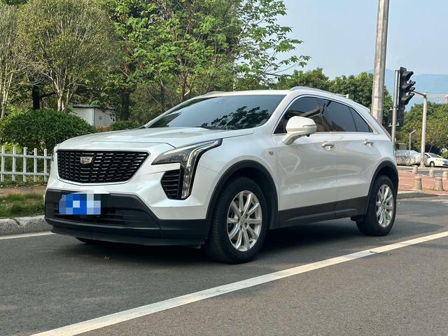 Cadillac XT4