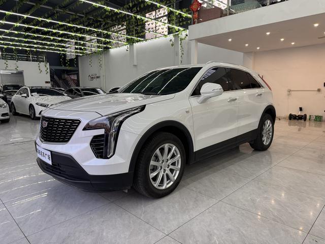 Cadillac XT4