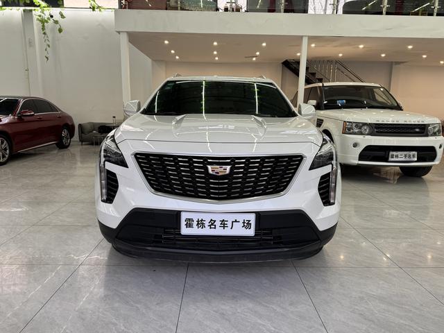 Cadillac XT4