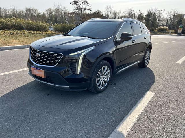 Cadillac XT4