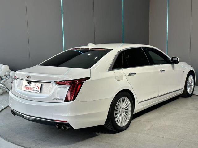 Cadillac CT6