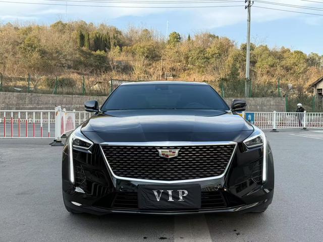 Cadillac CT6