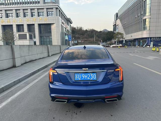 Cadillac CT5