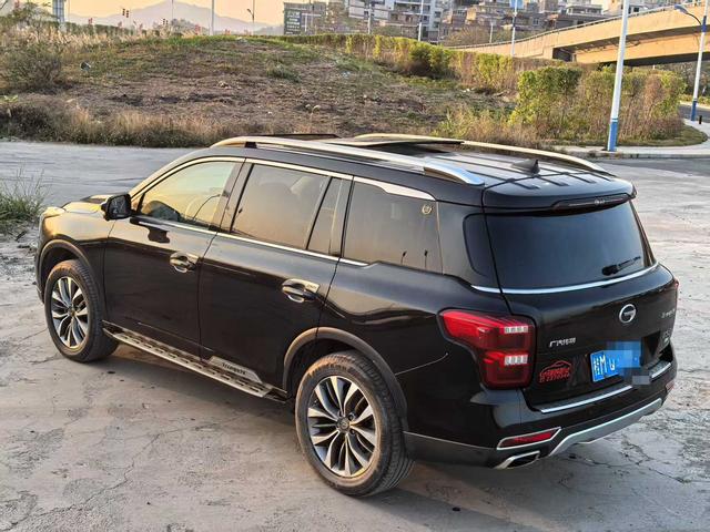 GAC Trumpchi GS8