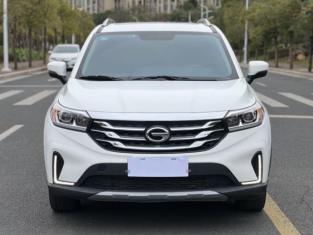 GAC Trumpchi GS4