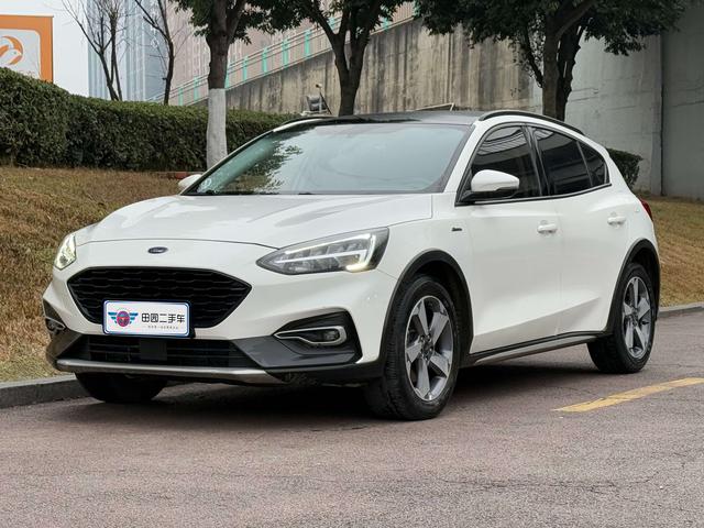 Ford Fox Active