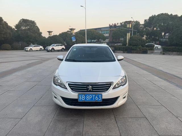 Peugeot 408