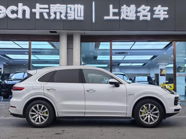 Porsche Cayenne E-Hybrid