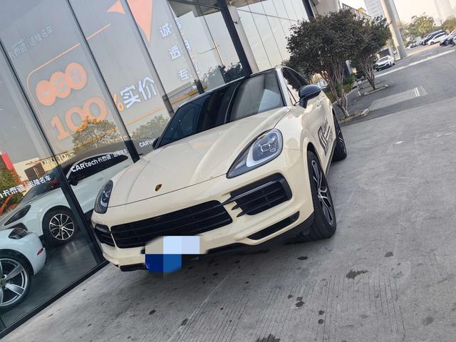 Porsche Cayenne Coupe