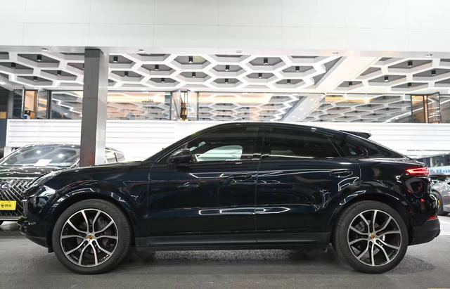 Porsche Cayenne Coupe