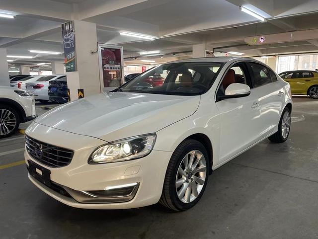 Volvo S60