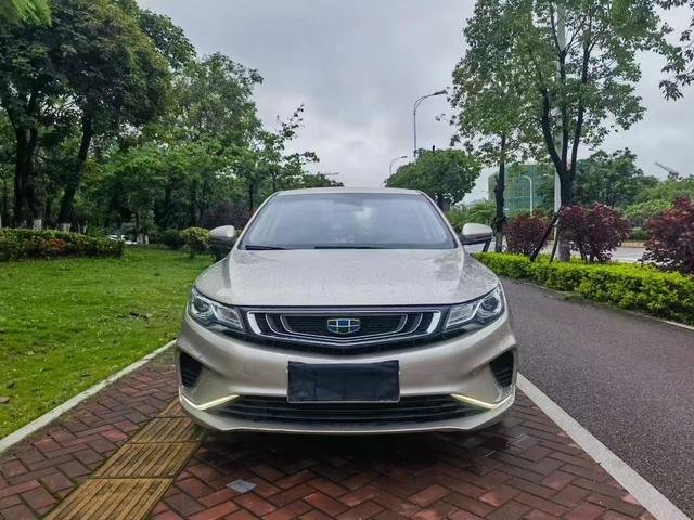 Geely Emgrand GL