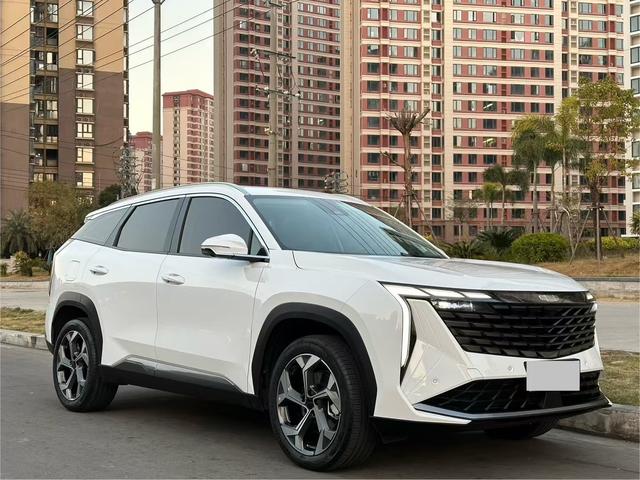 Geely Atlas L