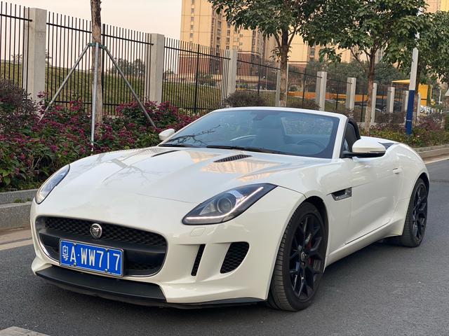 Jaguar F-TYPE