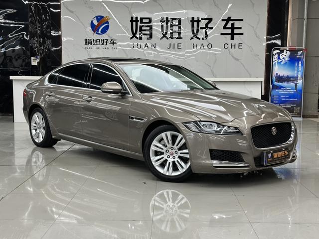 Jaguar XFL