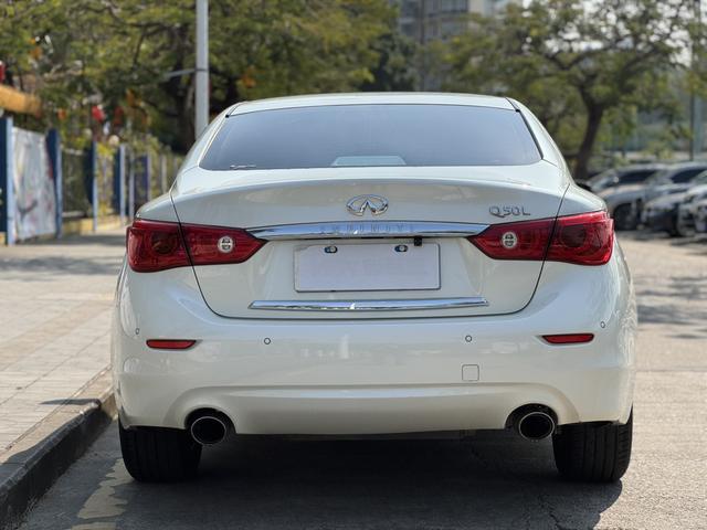 Infiniti Q50L