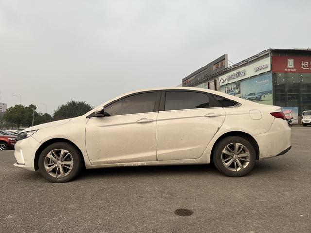 Geely Emgrand GL