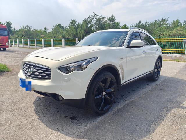 Infiniti FX