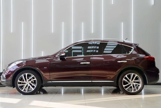 Infiniti QX50