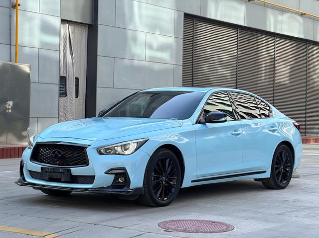 Infiniti Q50L