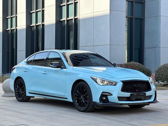 Infiniti Q50L