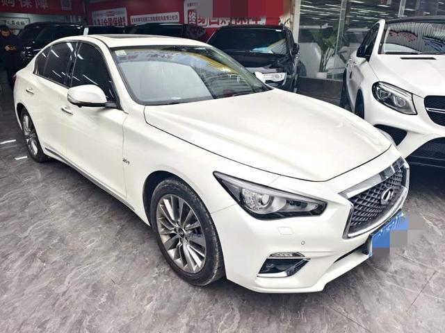 Infiniti Q50L