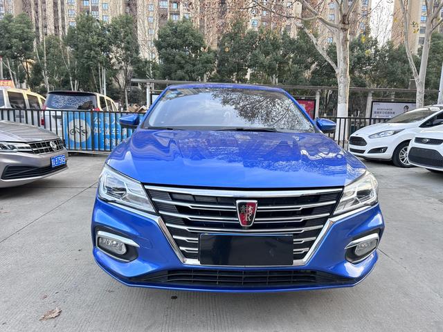 Roewe i5