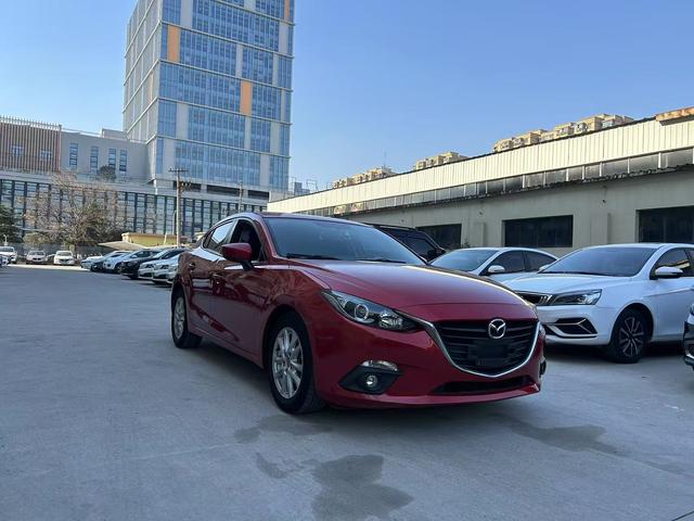 Mazda 3 Angkesela