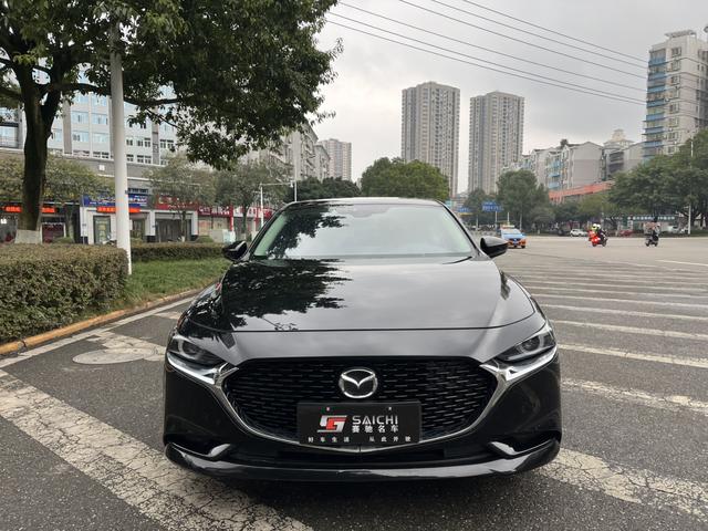 Mazda 3 Angkesela