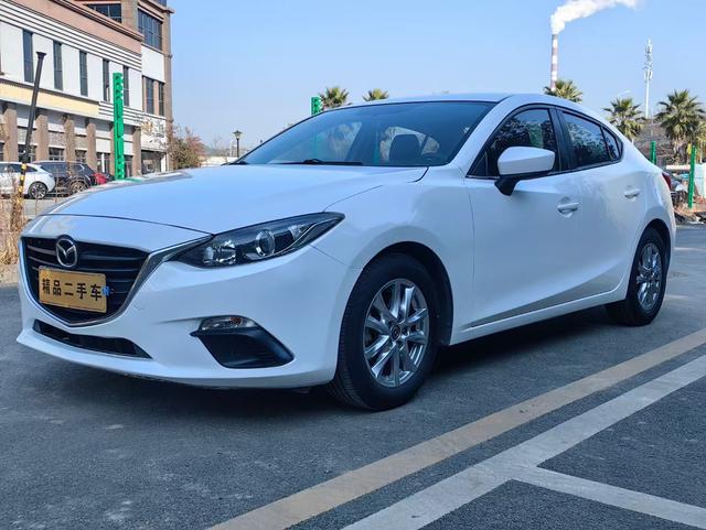 Mazda 3 Angkesela