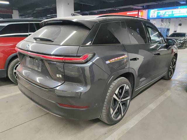 NIO ES7