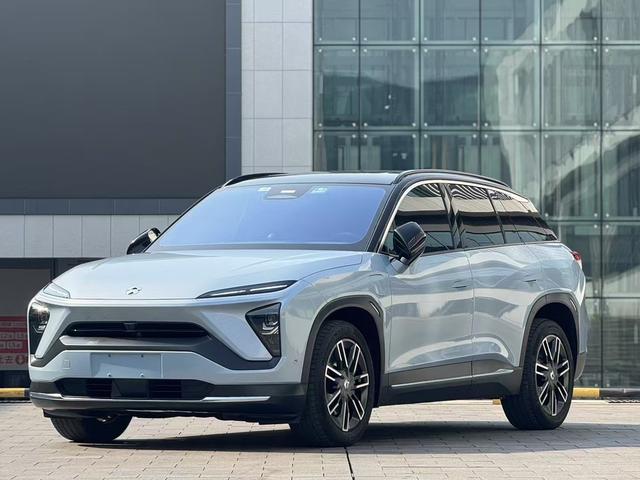 NIO ES6