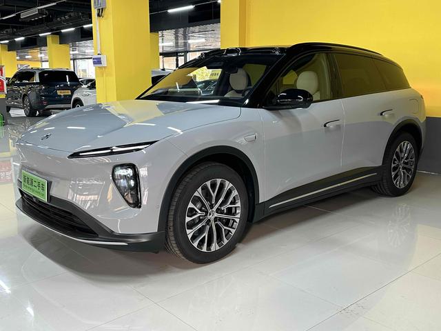 NIO ES6