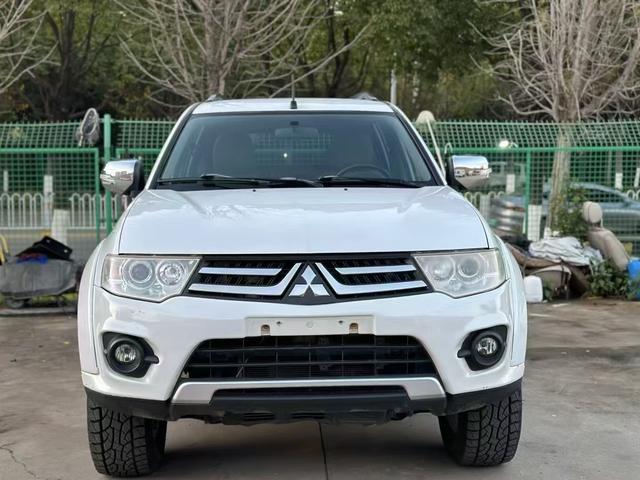 Mitsubishi Pajero Jinchang