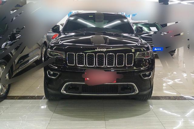 Jeep Grand Cherokee (imported)