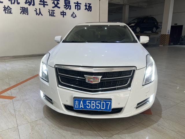 Cadillac XTS