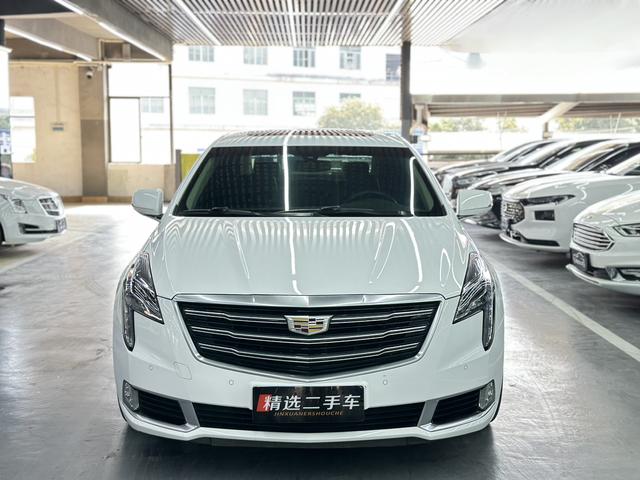 Cadillac XTS