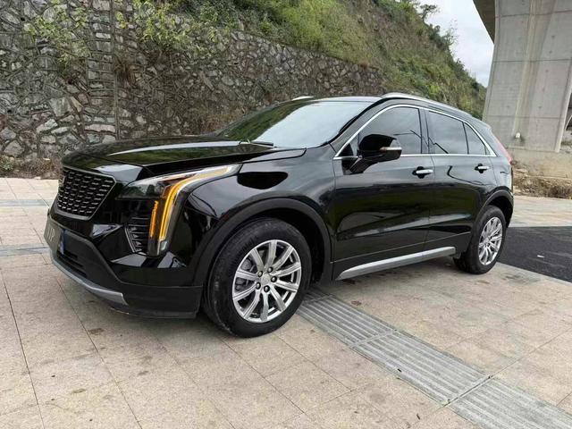 Cadillac XT4