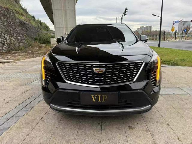 Cadillac XT4