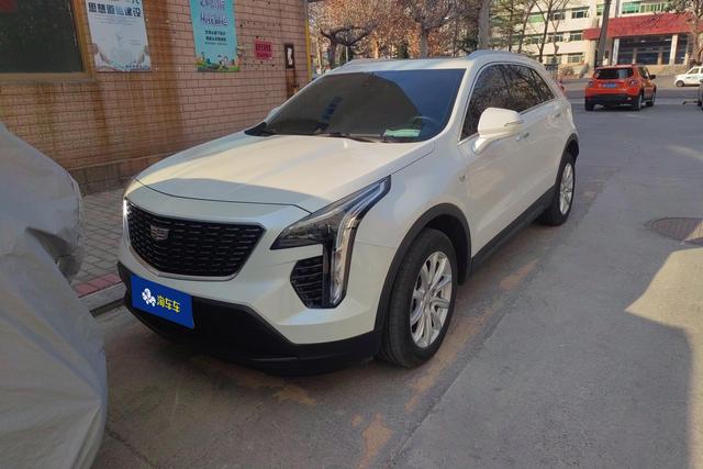 Cadillac XT4