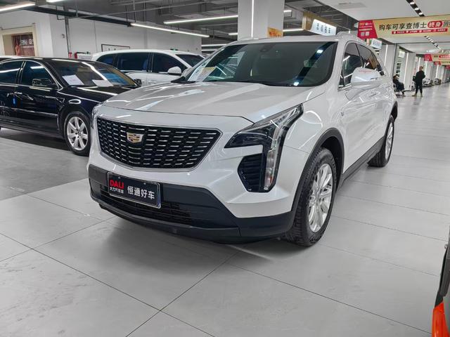 Cadillac XT4